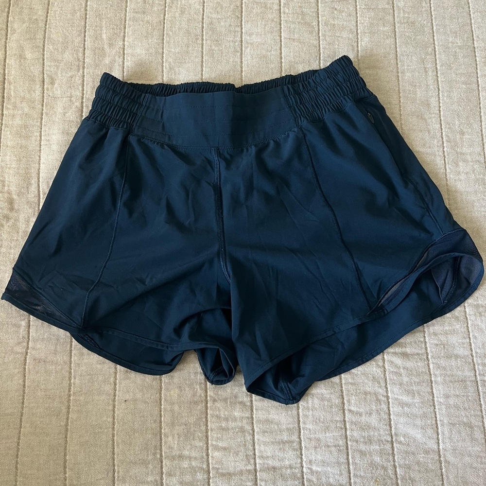 Lululemon Hotty Hot shorts - Navy Blue